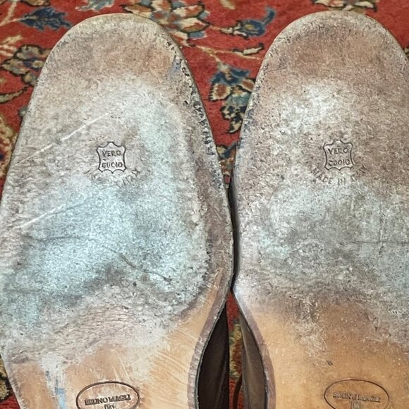 Bruno Magli Mens 11 1/2  D Irwin Cocoa Brown Suede shoes, very good! main image 6